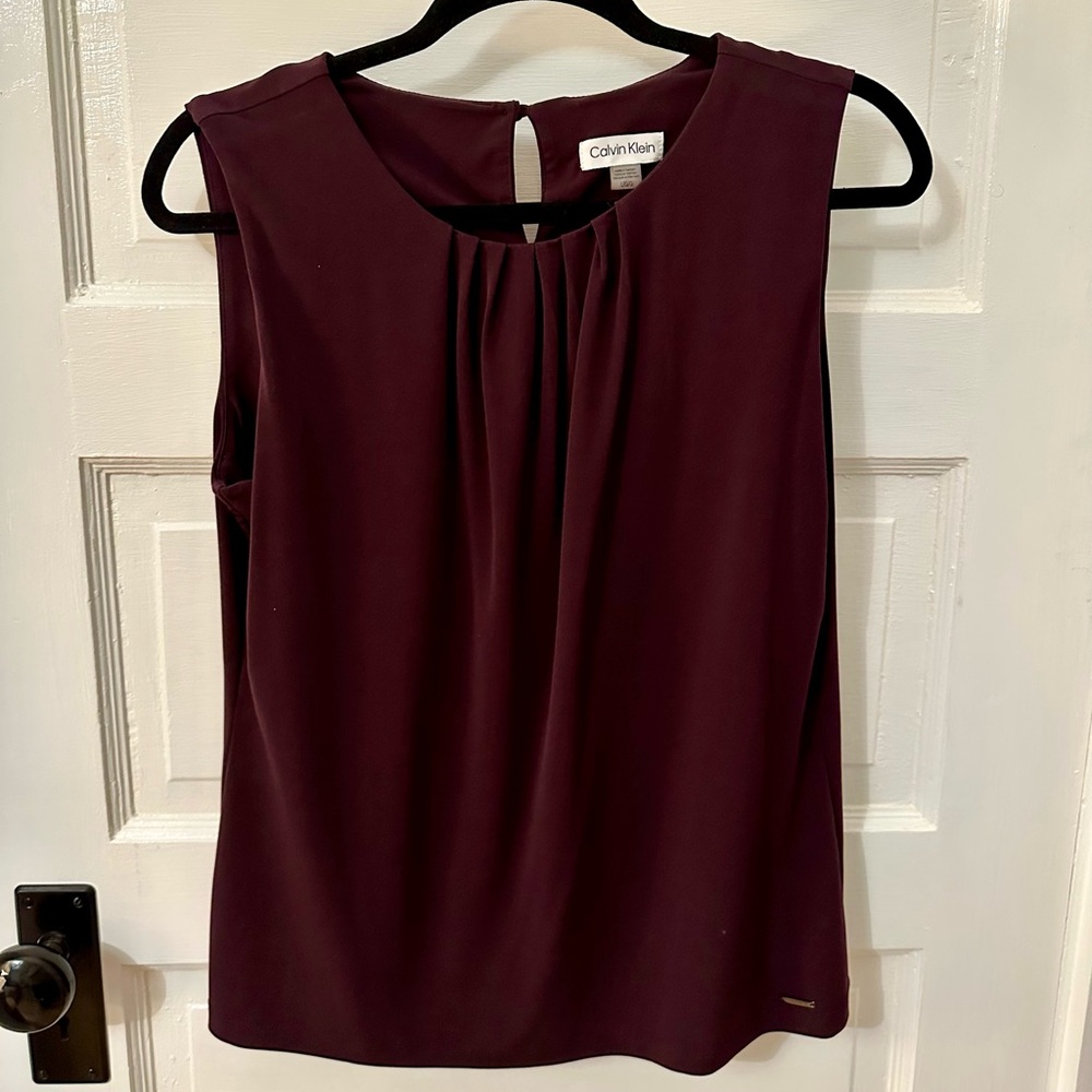 Calvin Klein Women's Blouse - Rich Burgundy